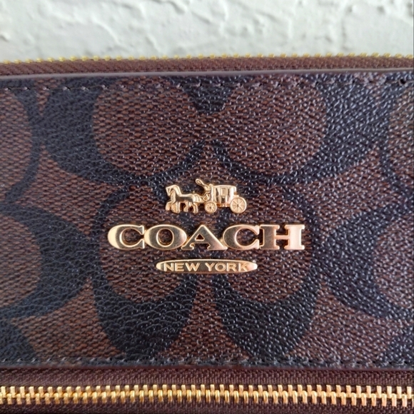 Coach Women's Mini Rowan File Top Zip Crossbody Bag in Signature Canvas C1554 - Picture 4 of 15